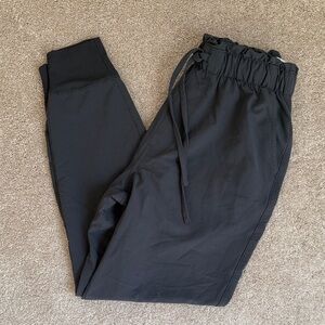 Abercrombie & Fitch Women’s Medium Long Dark Gray Travel Jogger Pants